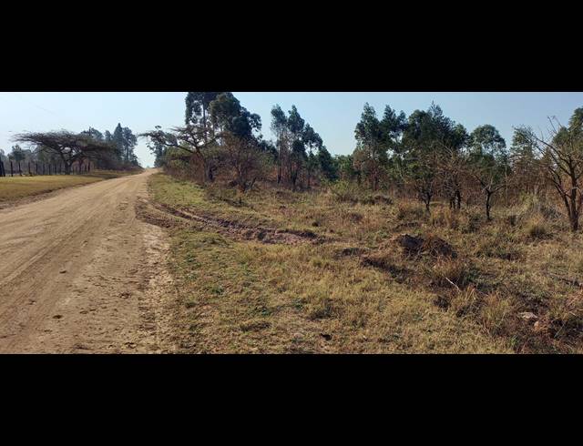 145,500M² VACANT LAND FOR SALE IN CLIFFDALE